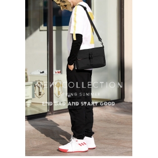 单肩包男潮牌斜挎包潮流时尚双面邮差包背包男包