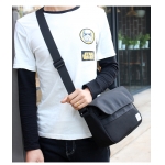 邮差包斜挎背包男士休闲时尚运动单...