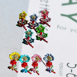 气质花朵胸针