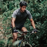 Amazfit跃我T-Rex Pro_陨石黑