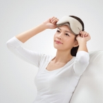 傲胜(OSIM） OS-141 uMask 轻巧无线眼部按摩器（卡其色）