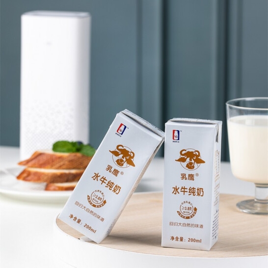 乳鹰 200ML乳鹰水牛纯奶*12瓶/箱（礼盒装）