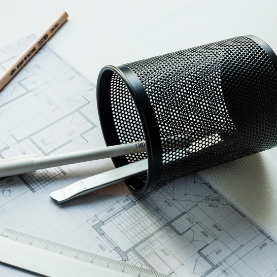 铁艺笔筒采色镂空（拍一发二，颜色随机）