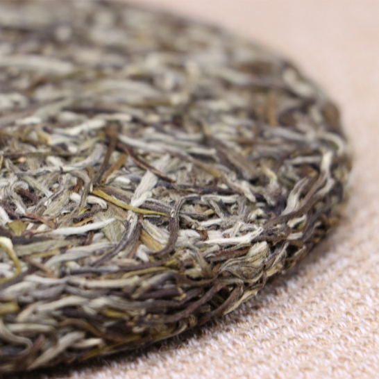 白毫银针350克/饼